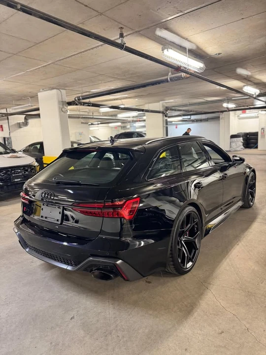 2025 Audi C8 RS6 - Image 10 of 11