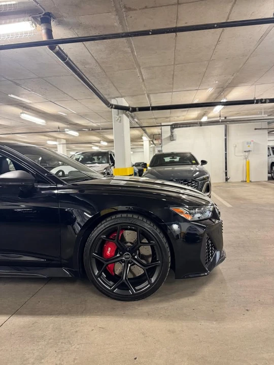 2025 Audi C8 RS6 - Image 3 of 11