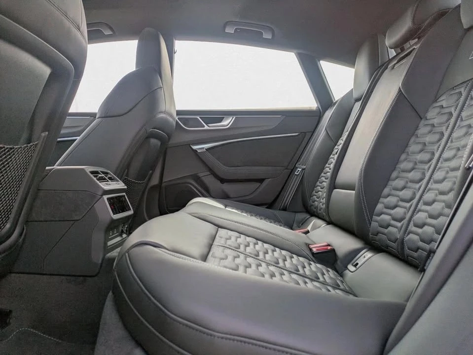 2025 Audi C8 RS7 - Image 9 of 15