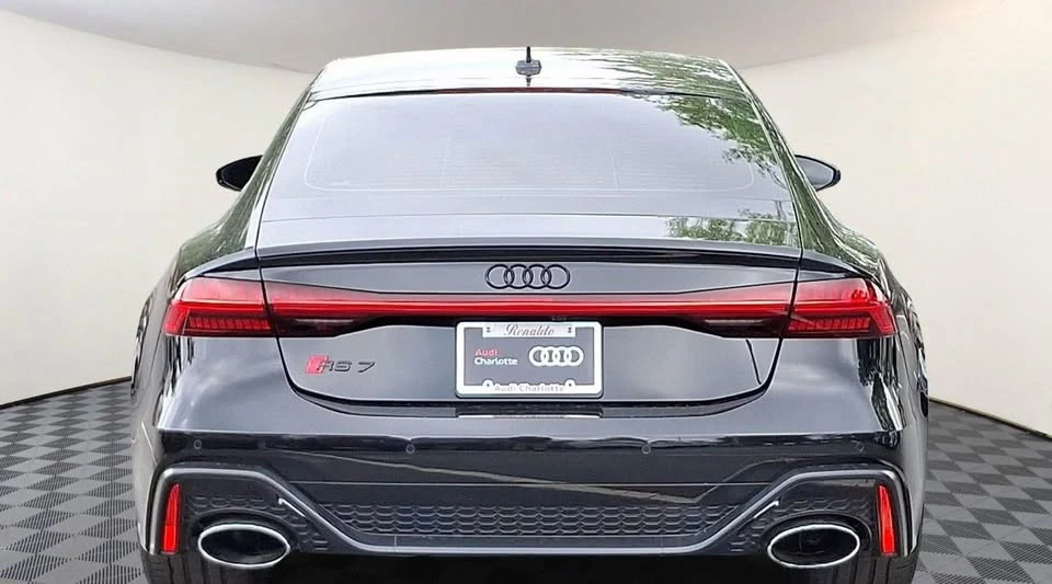2025 Audi C8 RS7 - Image 3 of 7