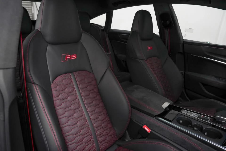 2025 Audi C8 RS7 - Image 5 of 8