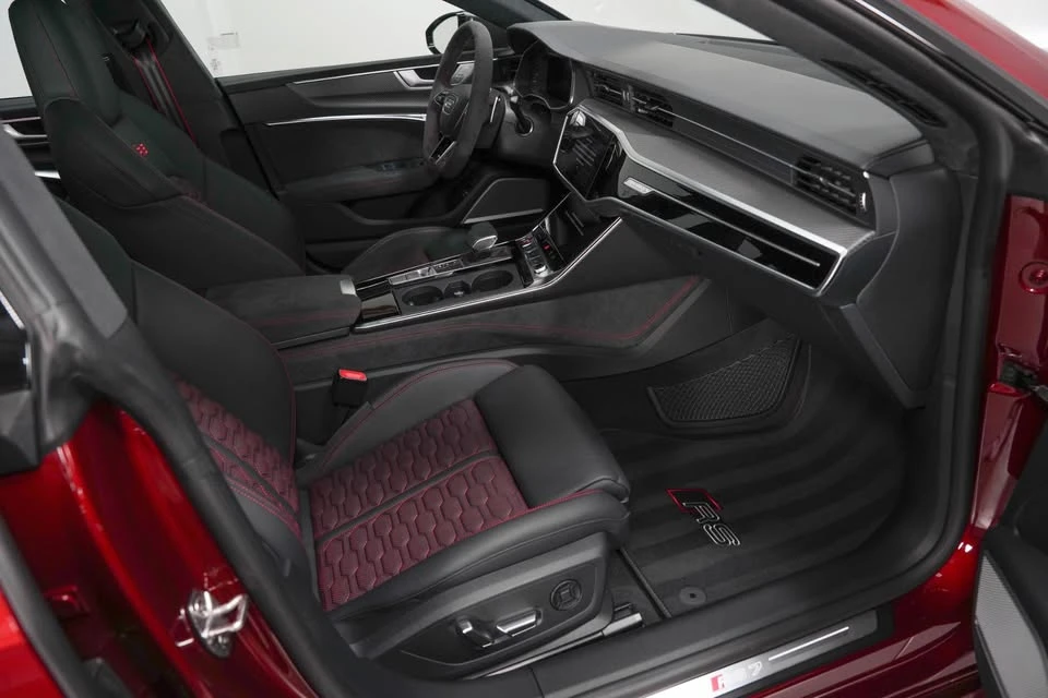 2025 Audi C8 RS7 - Image 4 of 8