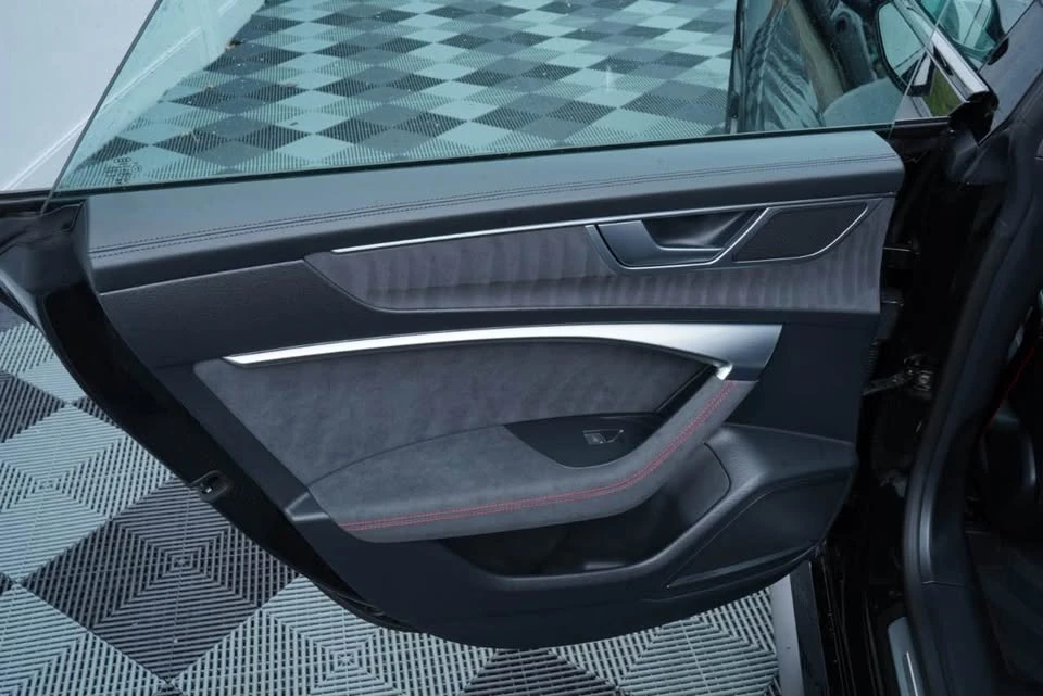 2025 Audi C8 RS7 - Image 11 of 19