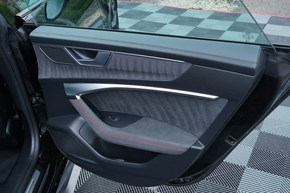 2025 Audi C8 RS7 - Image 14 of 19