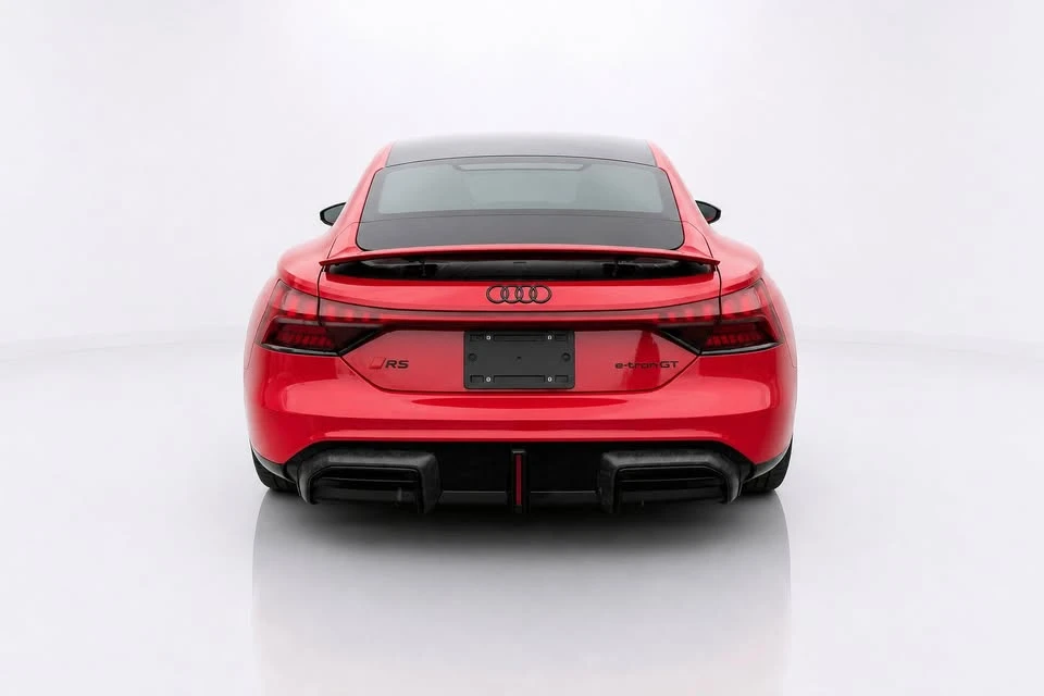 2025 Audi RS e-tron GT - Image 12 of 12