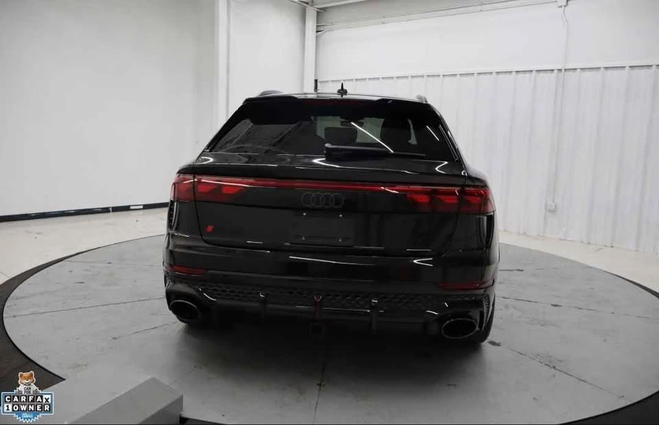 2025 Audi RS Q8 - Image 3 of 14