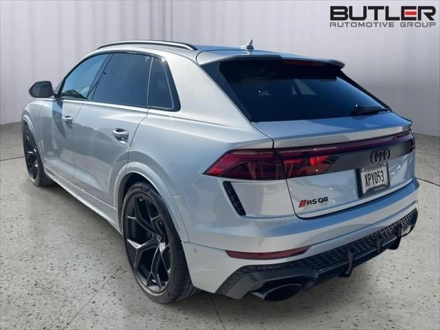 2025 Audi RS Q8 Performance - Image 7 of 20
