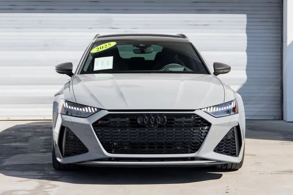 2025 Audi C8 RS6 - Image 3 of 12