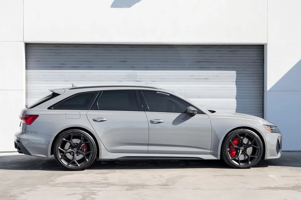 2025 Audi C8 RS6 - Image 8 of 12
