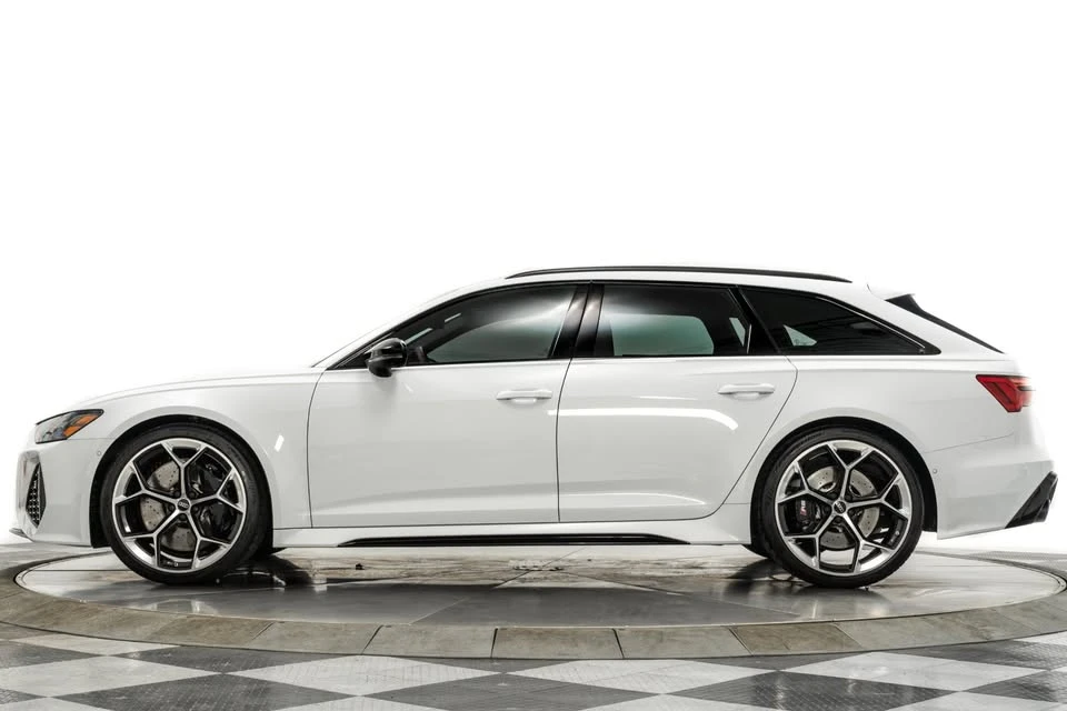 2025 Audi C8 RS6 - Image 5 of 15