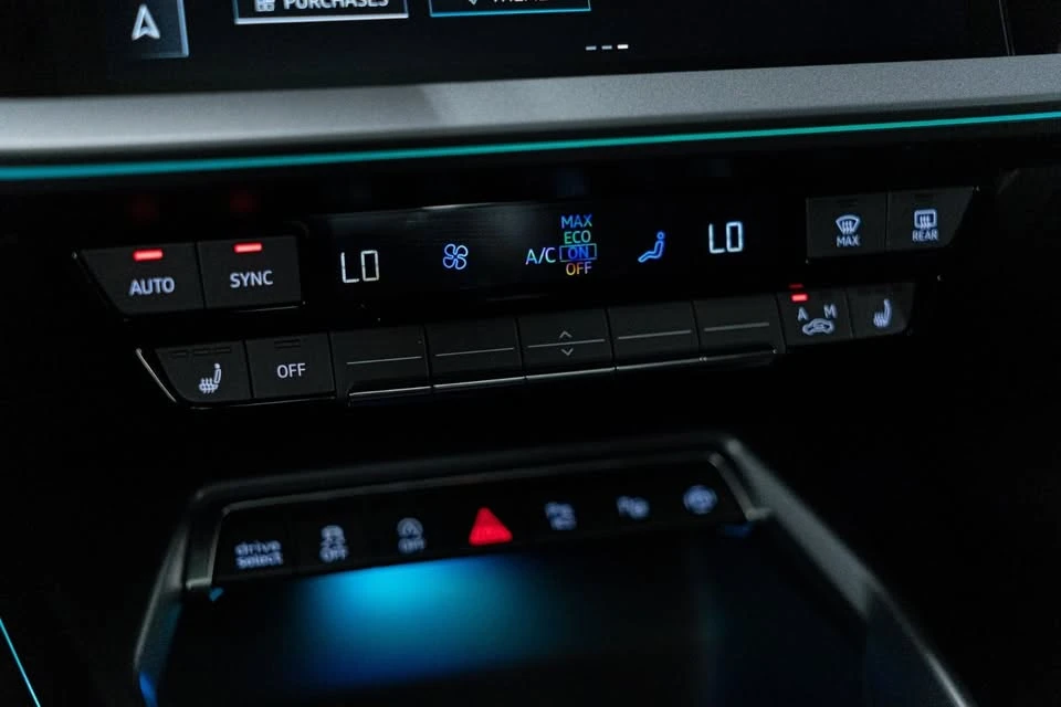 2025 Audi 8Y S3 - Image 16 of 20