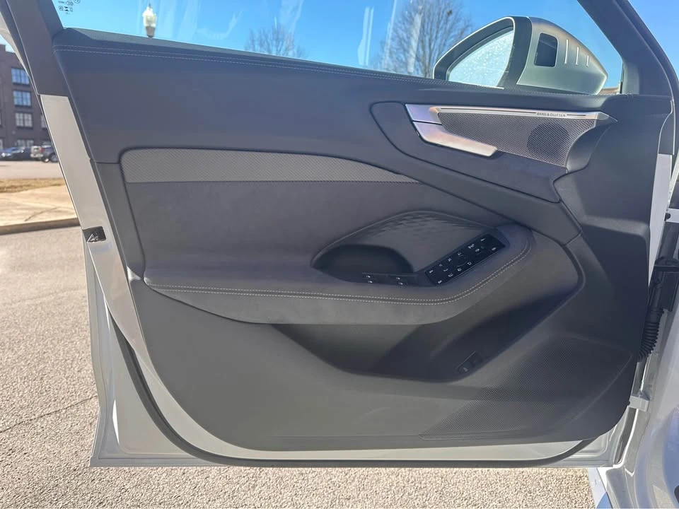 2025 Audi B9 S5 - Image 10 of 19