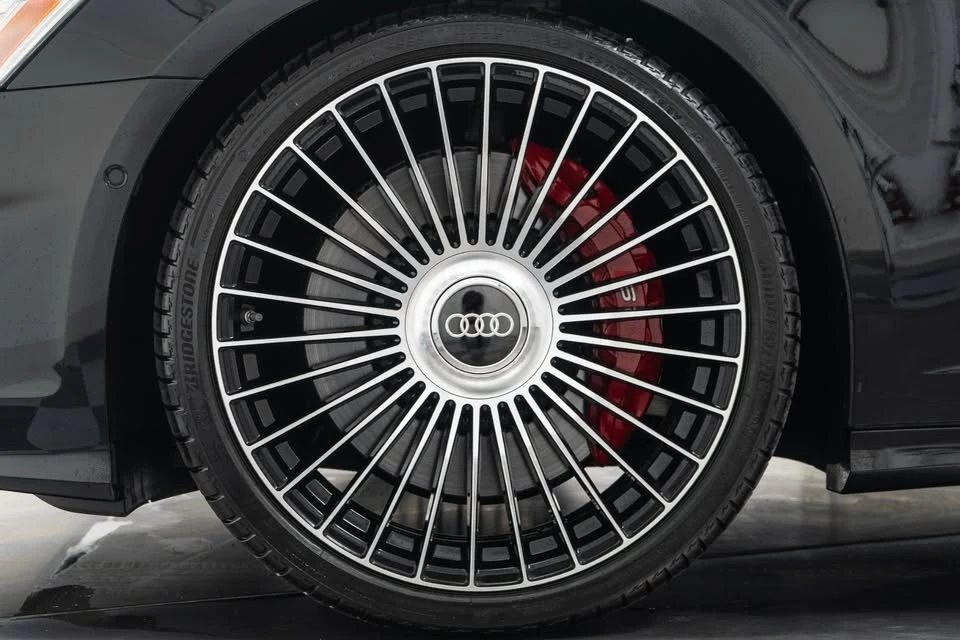 2025 Audi C8 S6 - Image 6 of 15