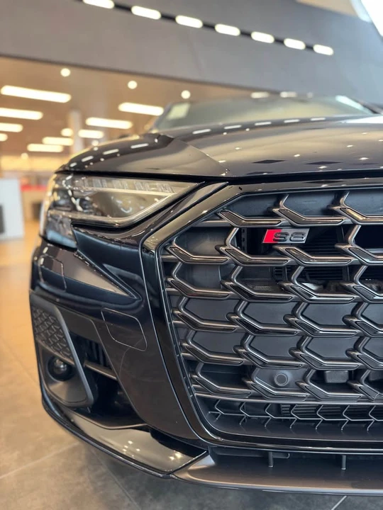 2025 Audi D5 S8 - Image 3 of 15