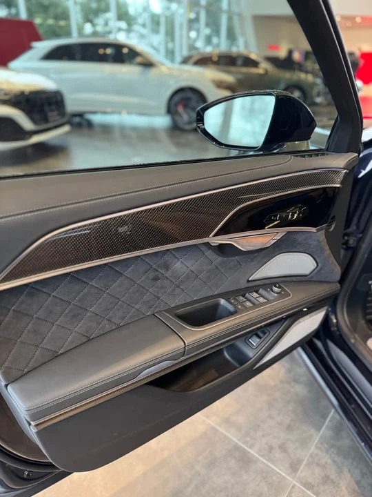 2025 Audi D5 S8 - Image 8 of 15