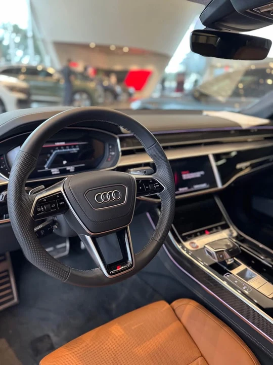 2025 Audi D5 S8 - Image 9 of 15
