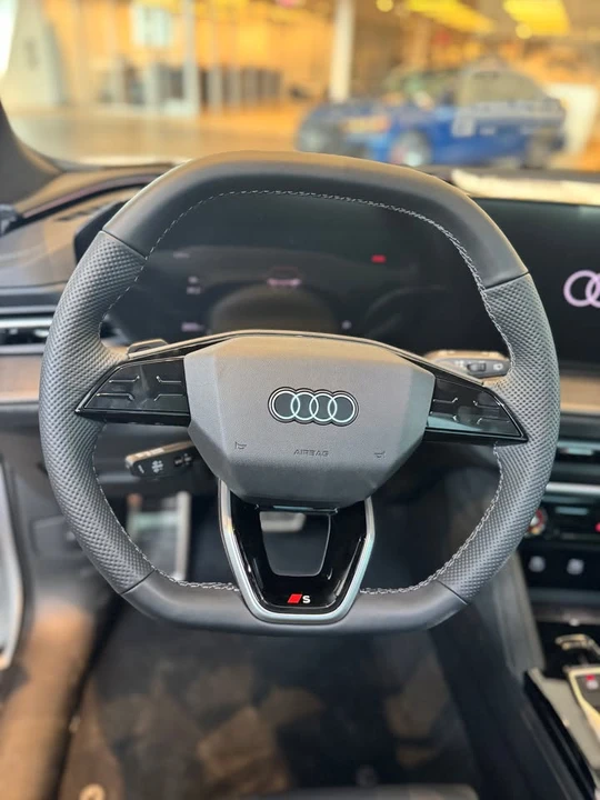 2025 Audi FY SQ5 - Image 9 of 11