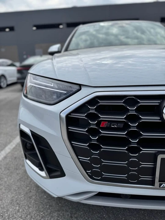 2025 Audi FY SQ5 - Image 2 of 13