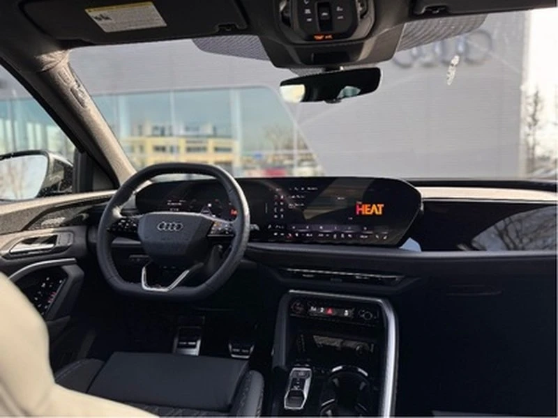 2025 Audi FY SQ5 - Image 4 of 5