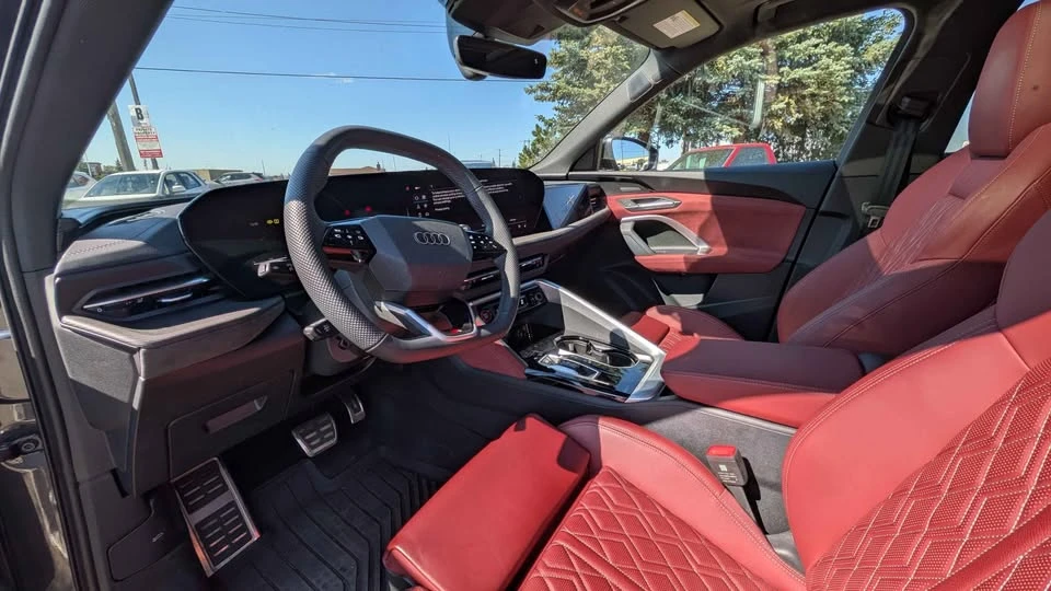 2025 Audi FY SQ5 - Image 14 of 19