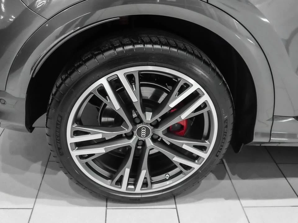 2025 Audi FY SQ5 - Image 7 of 10