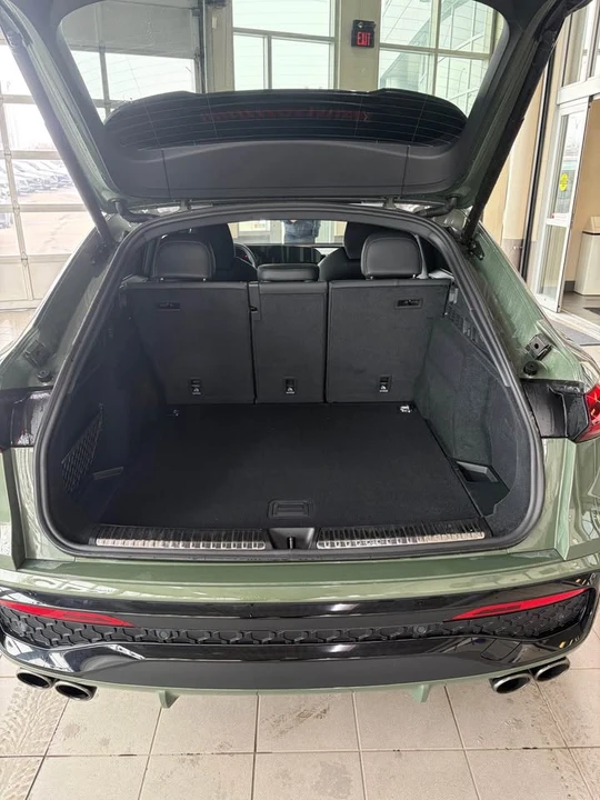 2025 Audi FY SQ5 - Image 10 of 15