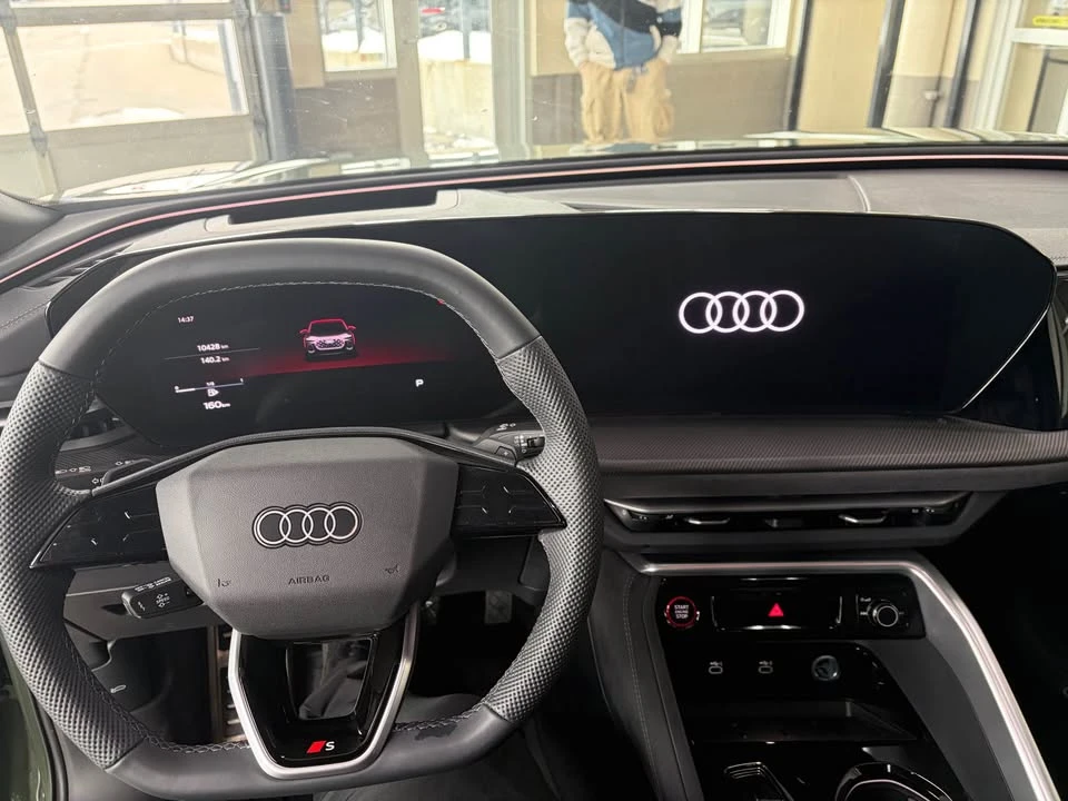 2025 Audi FY SQ5 - Image 12 of 15