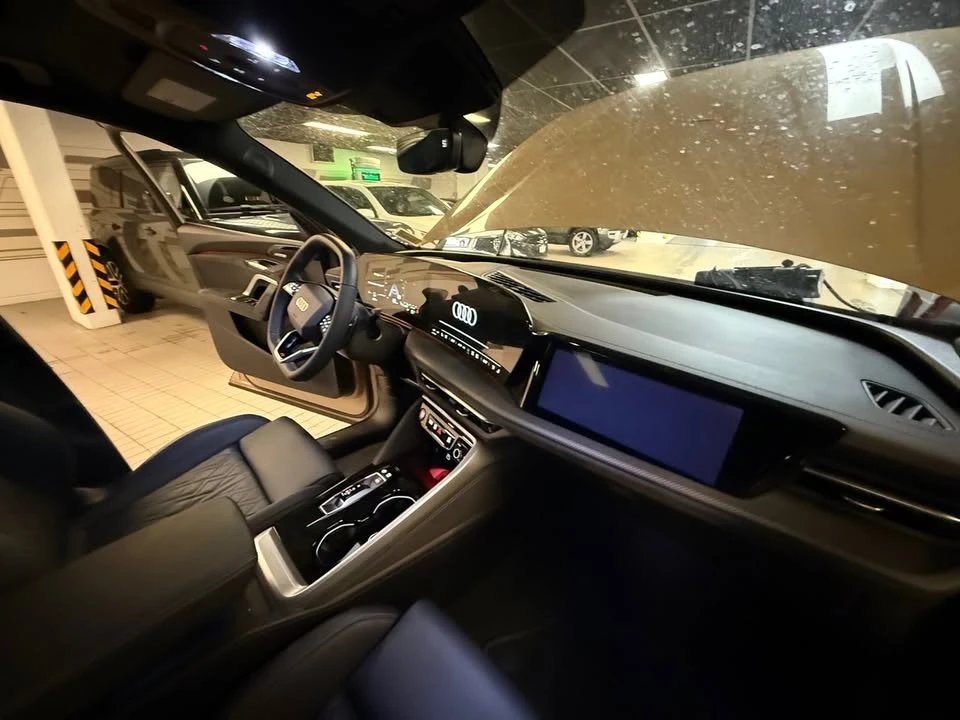 2025 Audi FY SQ5 - Image 9 of 9