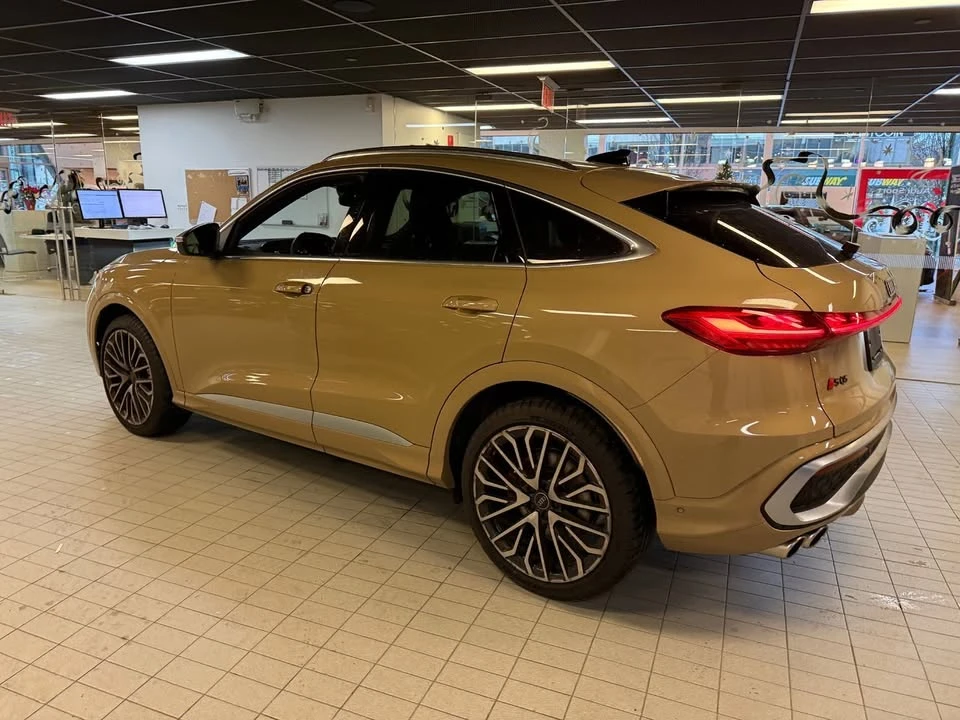 2025 Audi FY SQ5 - Image 2 of 9