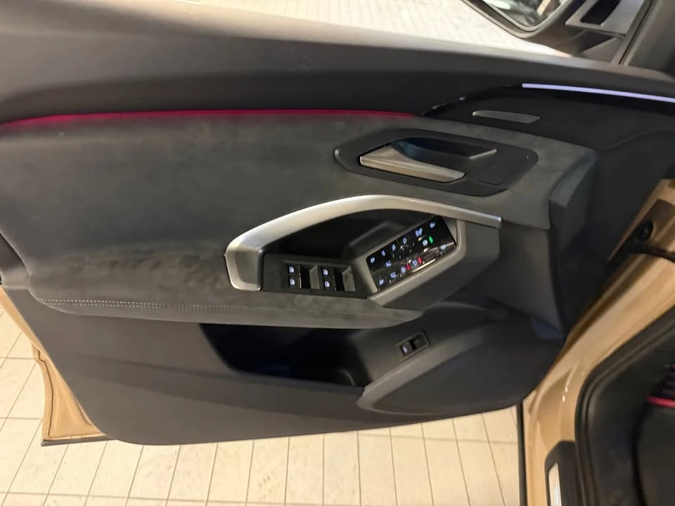 2025 Audi FY SQ5 - Image 5 of 9