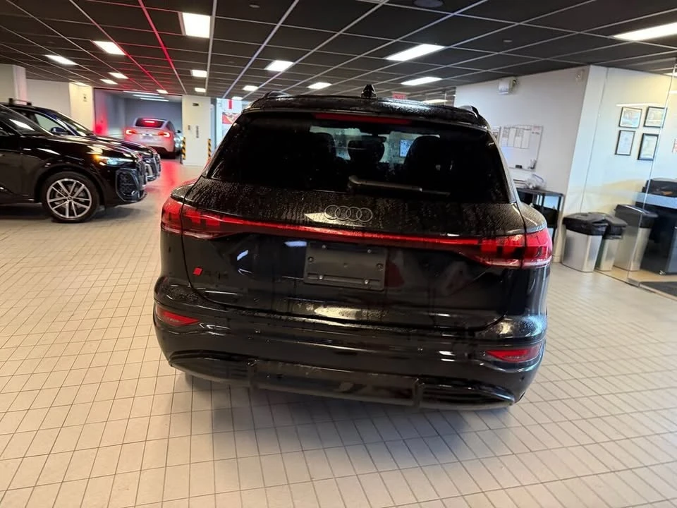 2025 Audi Q6 e-tron - Image 12 of 20