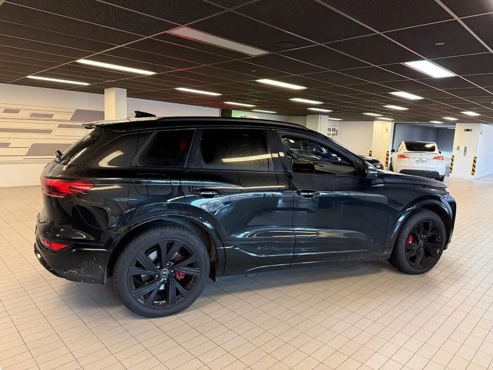 2025 Audi Q6 e-tron - Image 15 of 20