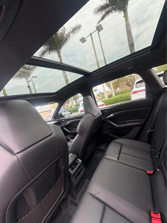 2025 Audi Q6 e-tron - Image 11 of 14