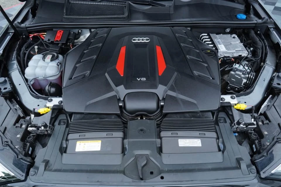2025 Audi SQ7 - Image 19 of 20