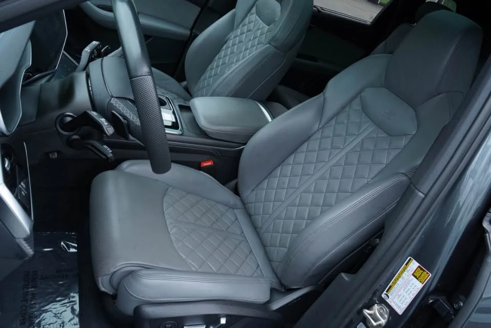 2025 Audi SQ7 - Image 8 of 20