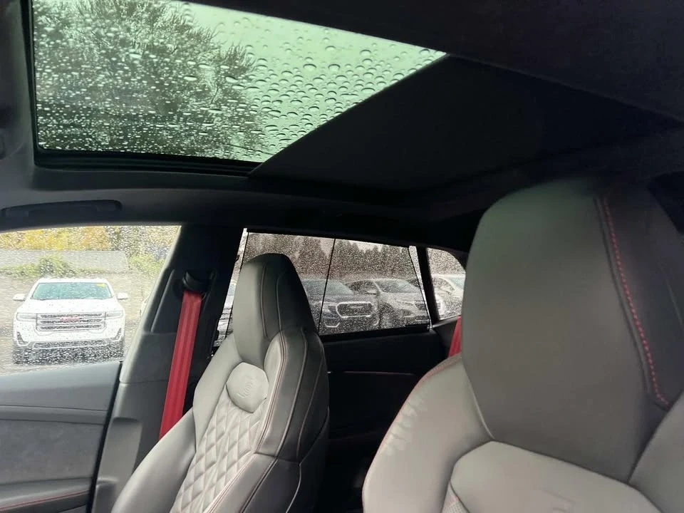 2025 Audi SQ8 - Image 9 of 10
