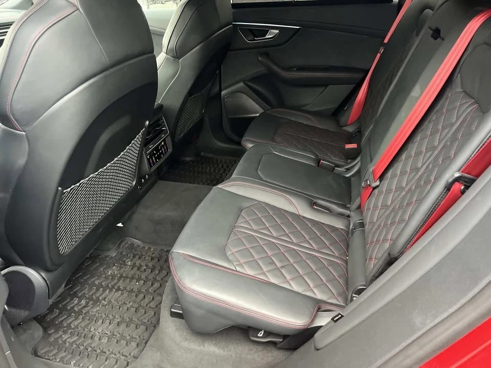 2025 Audi SQ8 - Image 8 of 10