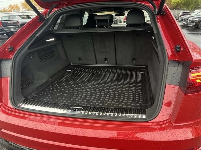 2025 Audi SQ8 - Image 11 of 12