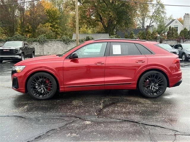 2025 Audi SQ8 - Image 2 of 12