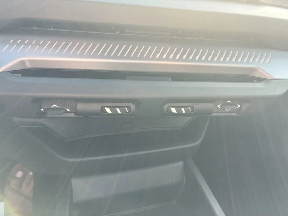 2025 BMW G42 2 Series - Image 17 of 20