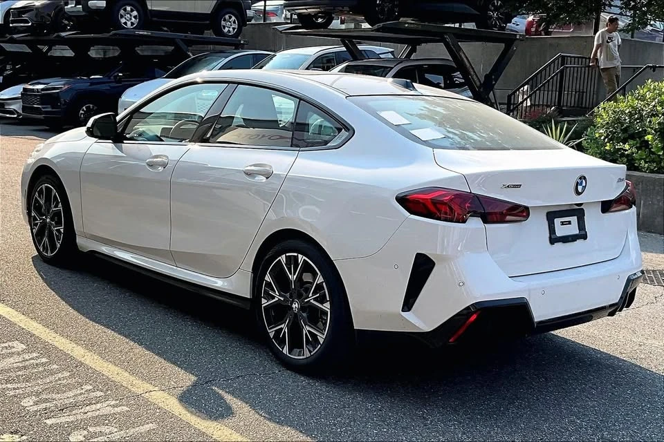 2025 BMW G42 2 Series - Image 2 of 6