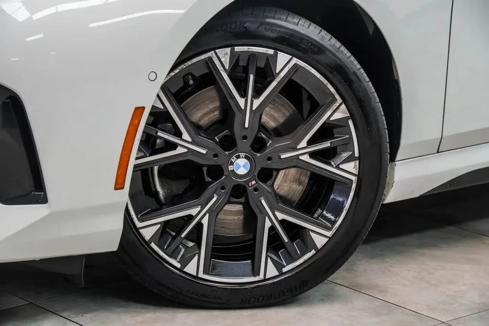2025 BMW G42 2 Series - Image 8 of 20