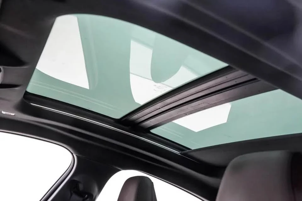 2025 BMW G42 2 Series - Image 14 of 20