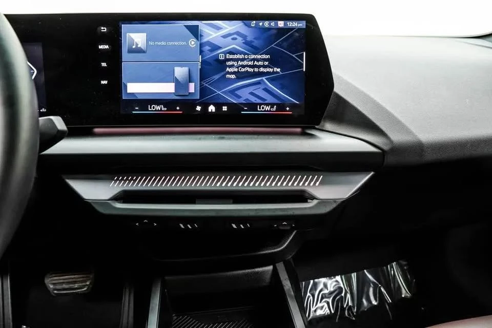 2025 BMW G42 2 Series - Image 15 of 19