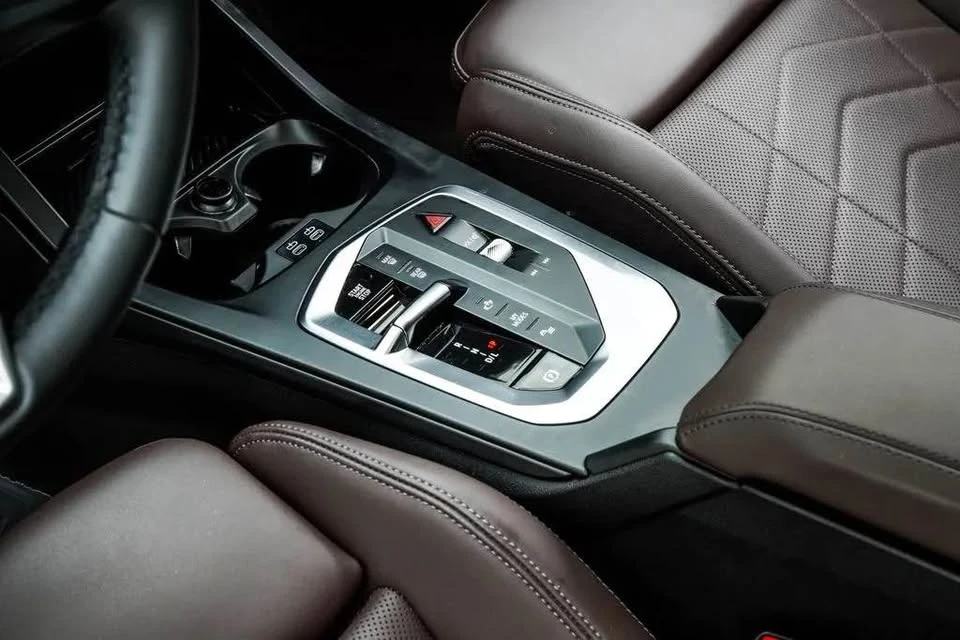 2025 BMW G42 2 Series - Image 12 of 19