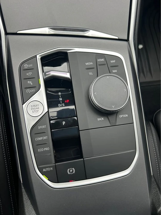 2025 BMW G42 2 Series - Image 9 of 11