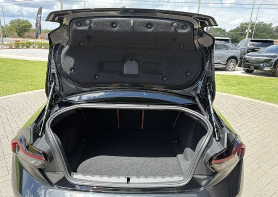 2025 BMW G42 2 Series - Image 12 of 12