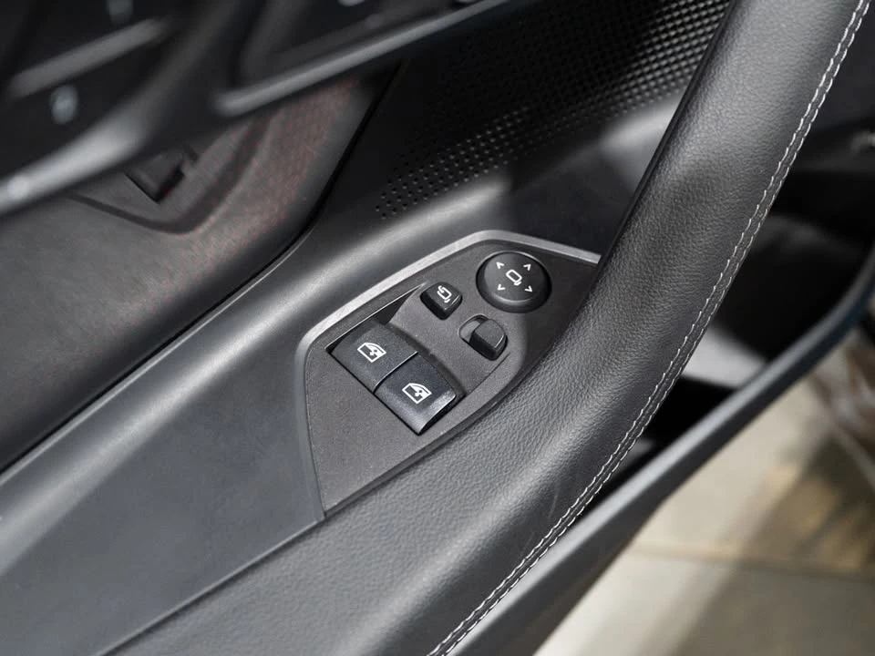 2025 BMW G42 2 Series - Image 16 of 20