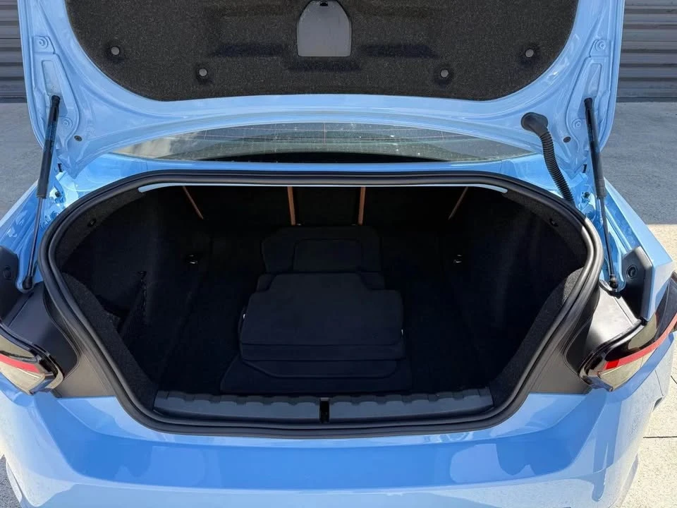 2025 BMW G42 M240i - Image 11 of 15