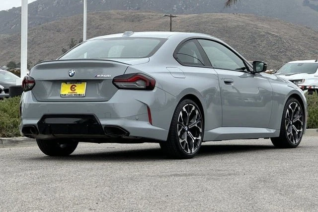 2025 BMW G42 M240i - Image 3 of 19